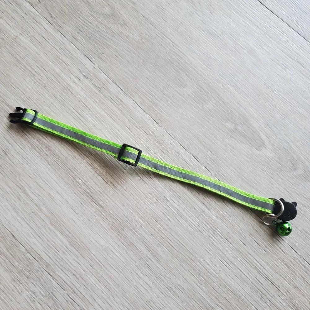 NEW Light Green Adult Reflective-Breakaway Cat Collar with Bell